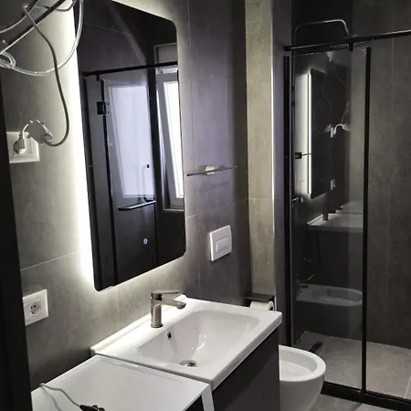 Apartament Hermanos 109 Shëngjin